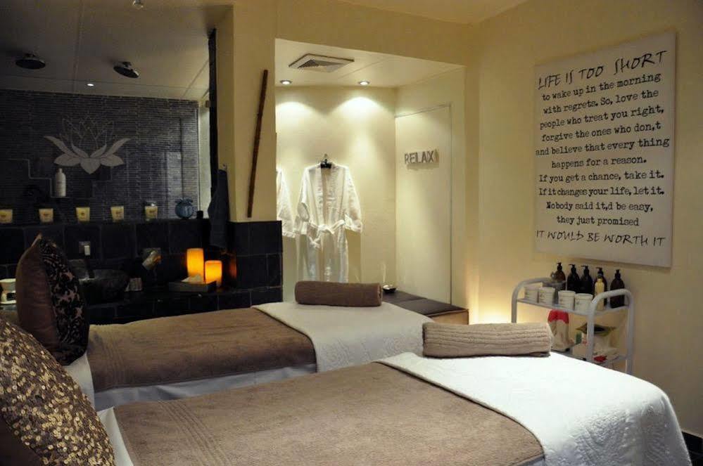 Ascot Boutique Hotel Johannesburg Exterior photo